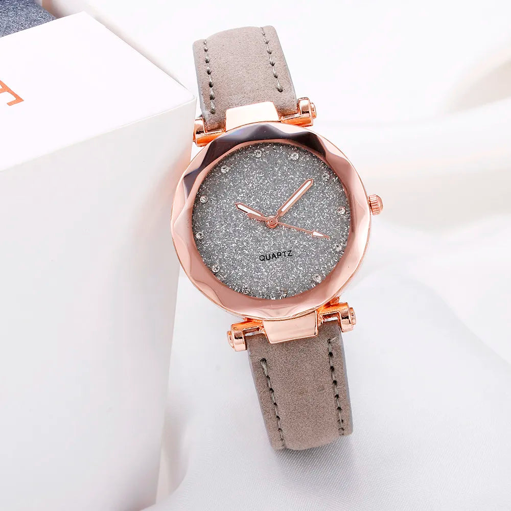 Luxe Analog Watch